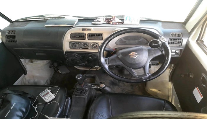 2022 Maruti Eeco 5 STR AC CNG, CNG, Manual, 1,03,119 km, interior