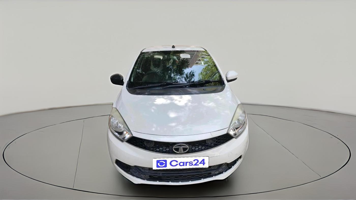 2017 Tata Tiago XT PETROL, Petrol, Manual, 55,204 km, exterior