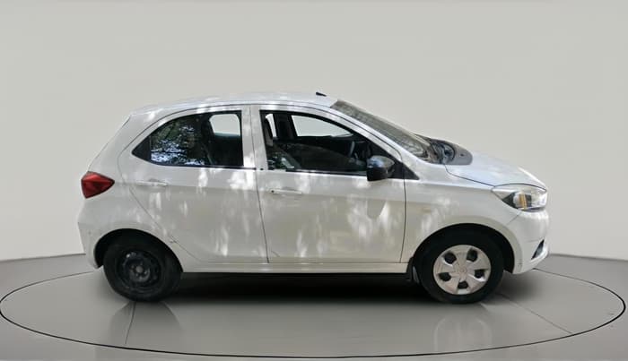2017 Tata Tiago XT PETROL, Petrol, Manual, 55,204 km, exterior