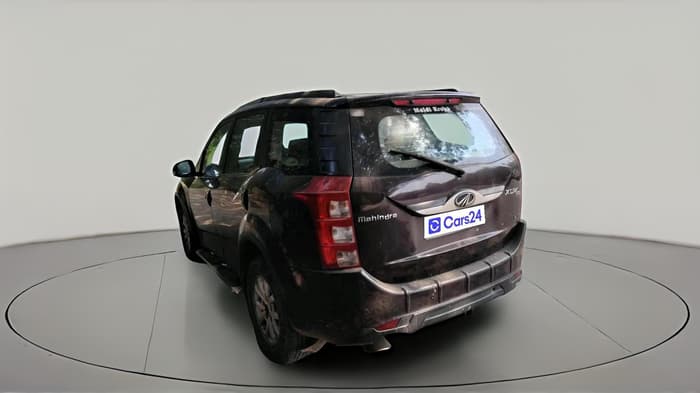 2015 Mahindra XUV500 W10, Diesel, Manual, 98,967 km, exterior