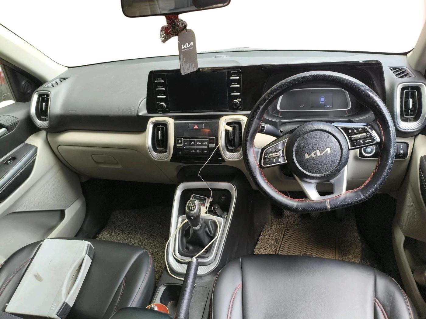 2021 KIA SONET HTX 1.5, Diesel, Manual, 1,11,517 km, interior