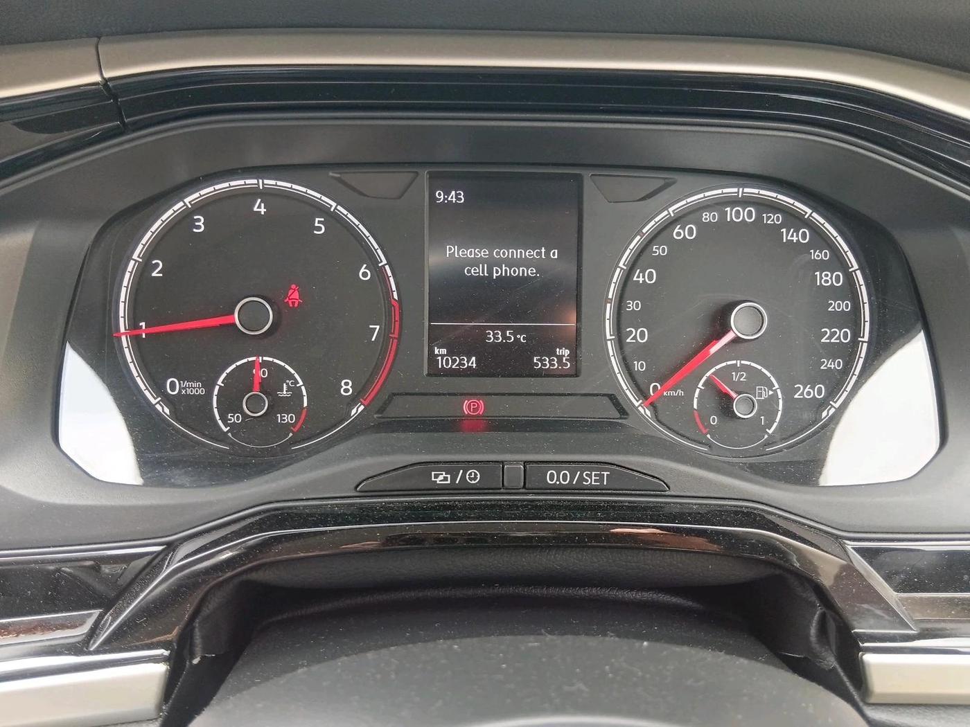 2024 Volkswagen VIRTUS HIGHLINE TSI 1.0 MT, Petrol, Manual, 10,234 km, interior