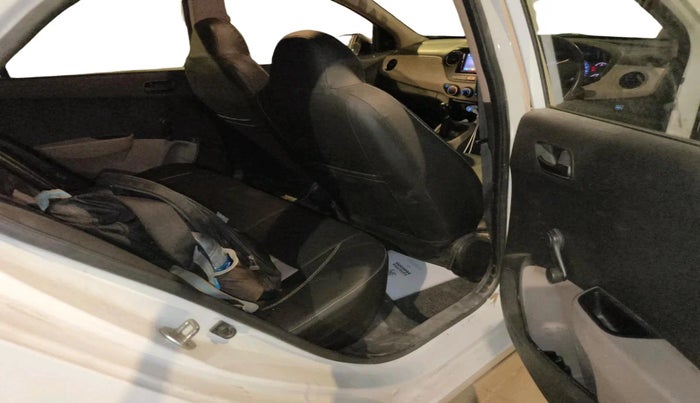 2019 Hyundai XCENT PRIME T  VTVT PLUS  CNG, CNG, Manual, 1,59,103 km, interior