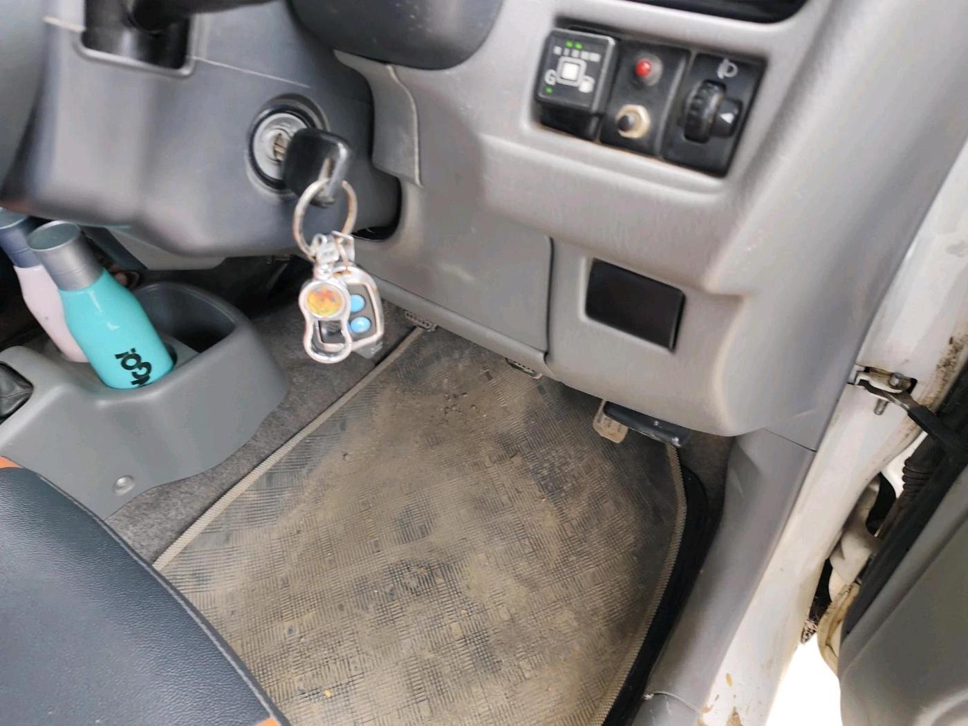 2014 Maruti Alto K10 VXI, CNG, Manual, 90,414 km, interior