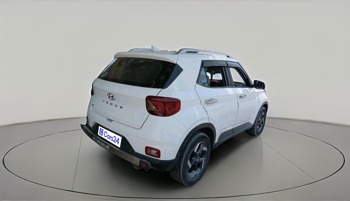 2020 Hyundai VENUE SX 1.5 CRDI, Diesel, Manual, 82,311 km, exterior