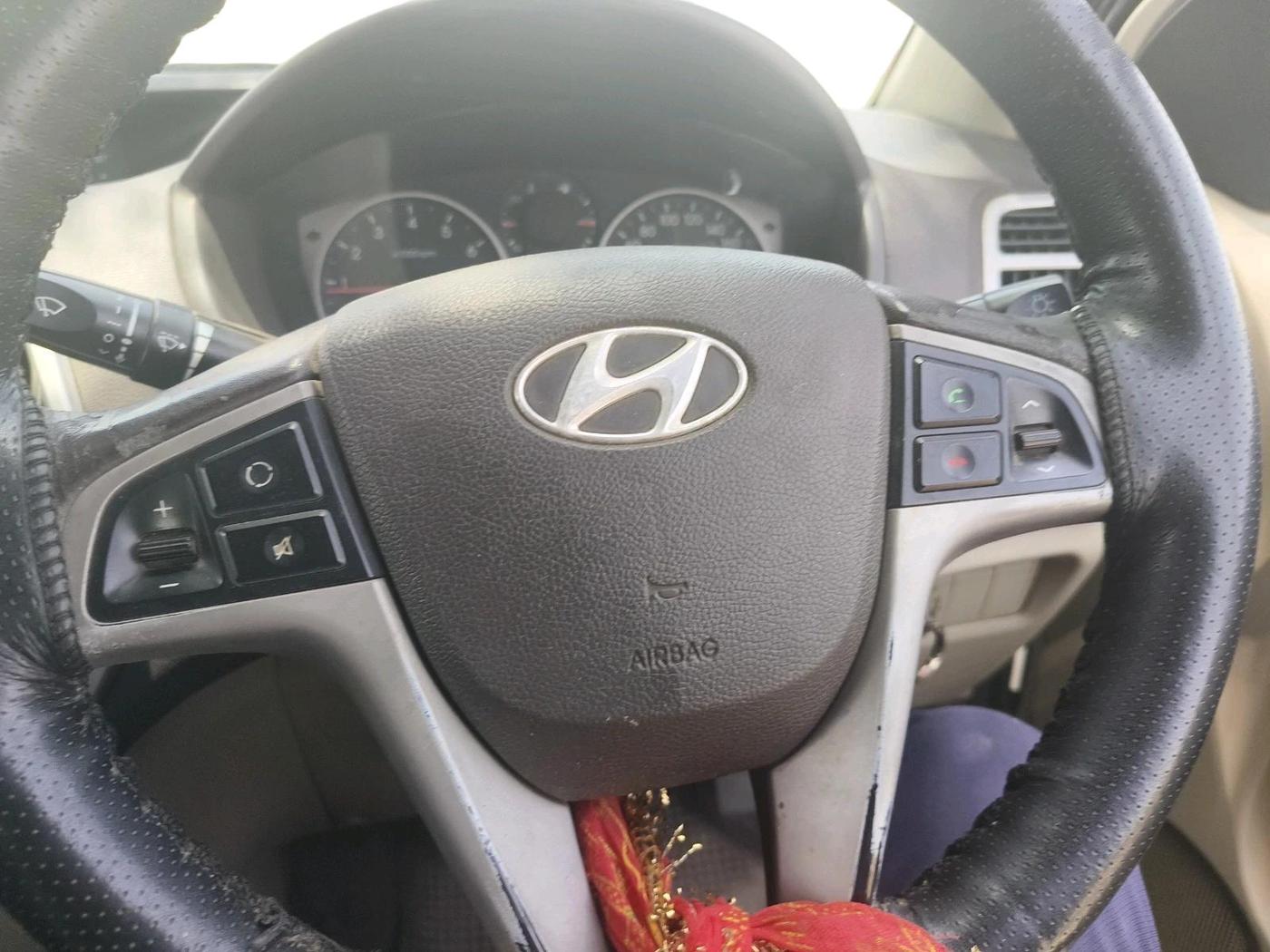 2011 Hyundai i20 SPORTZ (O) 1.2, Petrol, Manual, 77,350 km, interior