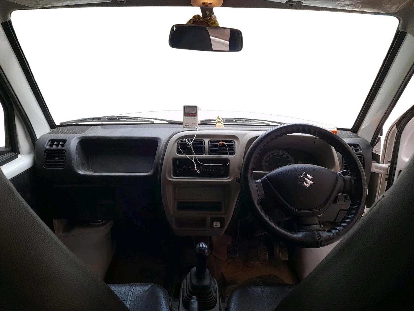 2019 Maruti Eeco 5 STR WITH A/C+HTR, CNG, Manual, 37,663 km, interior