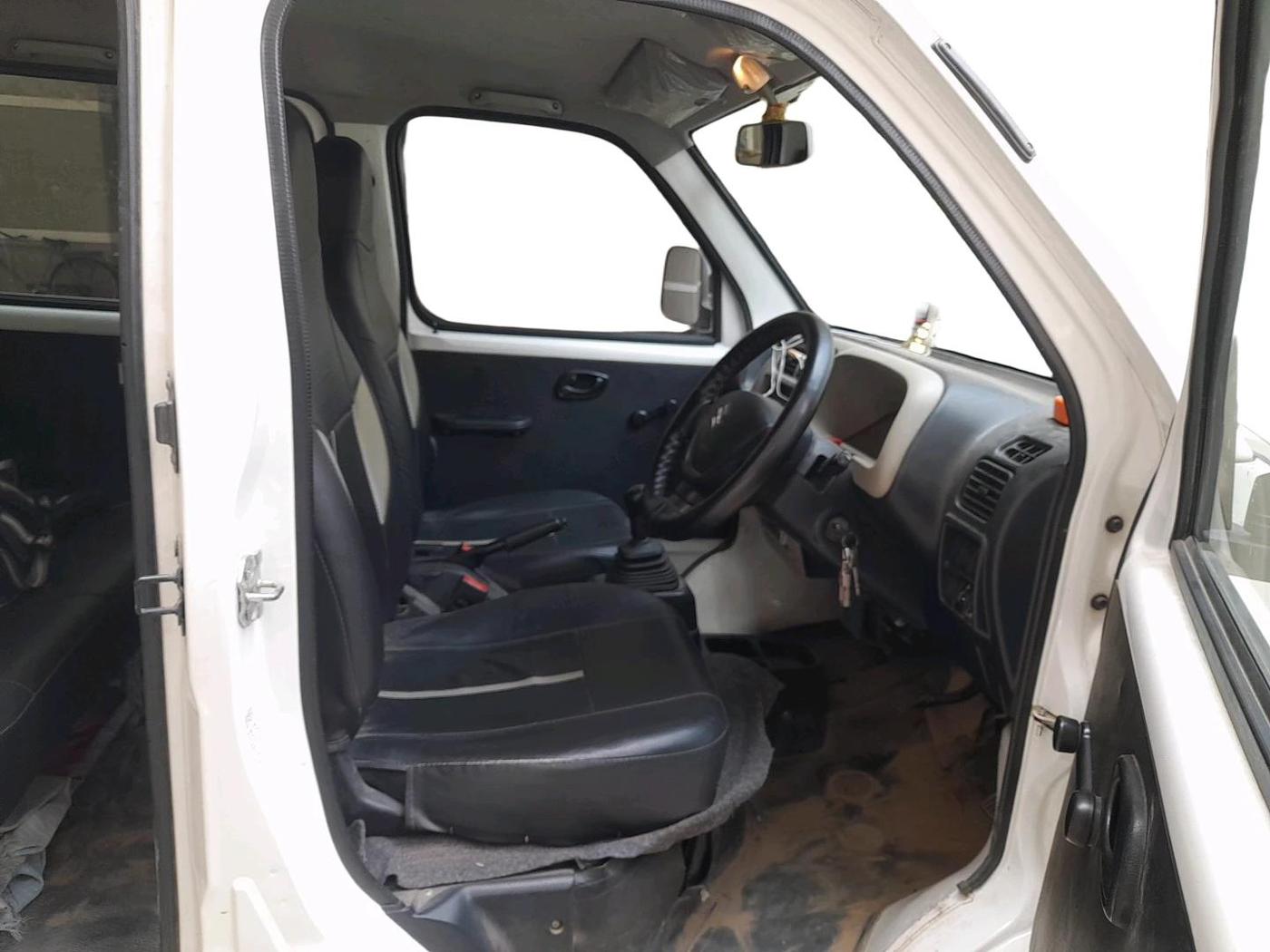2019 Maruti Eeco 5 STR WITH A/C+HTR, CNG, Manual, 37,663 km, interior