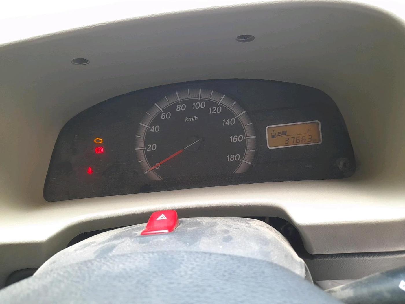 2019 Maruti Eeco 5 STR WITH A/C+HTR, CNG, Manual, 37,663 km, interior