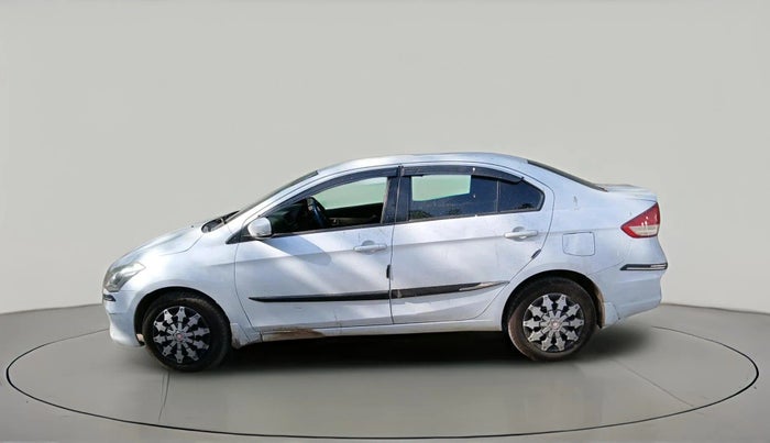 2017 Maruti Ciaz DELTA DIESEL 1.3, Diesel, Manual, 1,22,427 km, exterior