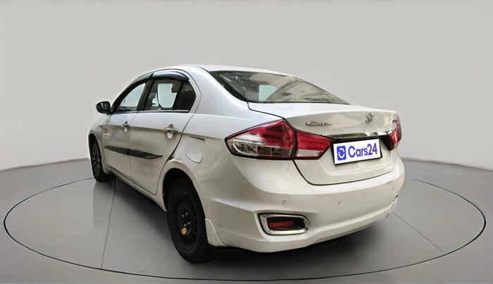2021 Maruti Ciaz ALPHA  AT 1.5 SHVS PETROL, Petrol, Automatic, 1,14,305 km, exterior