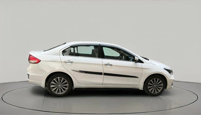 2021 Maruti Ciaz ALPHA  AT 1.5 SHVS PETROL, Petrol, Automatic, 1,14,305 km, exterior