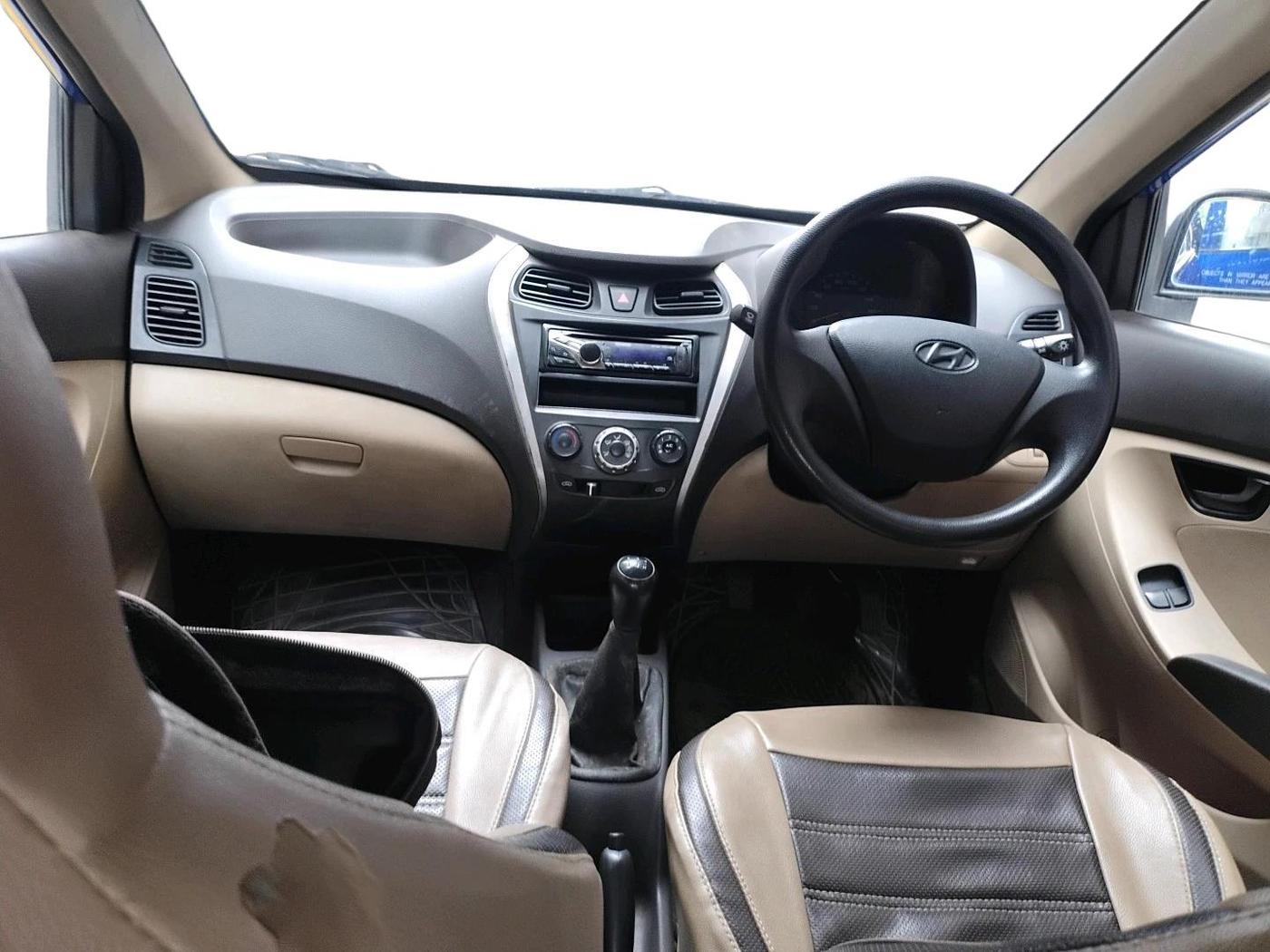 2014 Hyundai Eon ERA +, Petrol, Manual, 30,443 km, interior