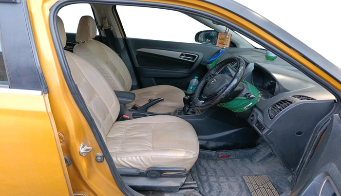 2016 Maruti Vitara Brezza ZDI, Diesel, Manual, 61,015 km, interior