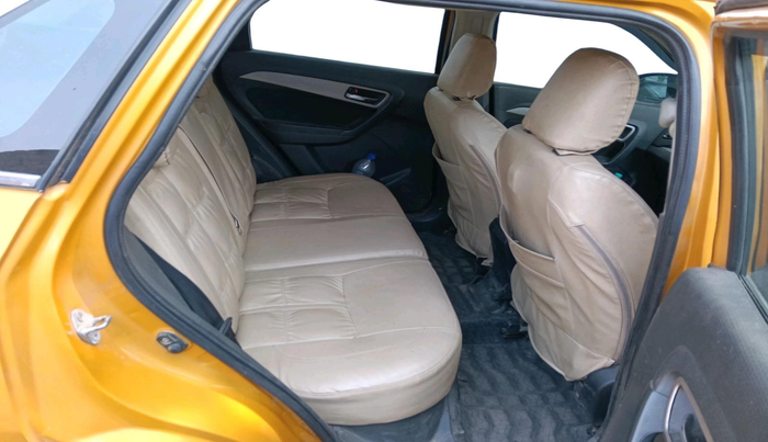 2016 Maruti Vitara Brezza ZDI, Diesel, Manual, 61,015 km, interior