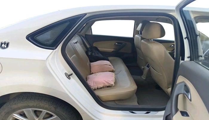 2016 Volkswagen Vento HIGHLINE PETROL AT, Petrol, Automatic, 1,09,893 km, interior