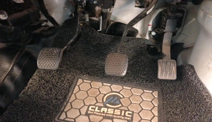 2025 Maruti Eeco 5 Str Ac CNG (O) , CNG, Manual, 46,392 km, interior