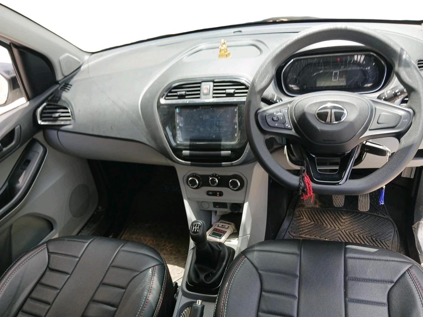 2024 Tata Tiago XT RHYTHM PETROL, Petrol, Manual, 1,825 km, interior