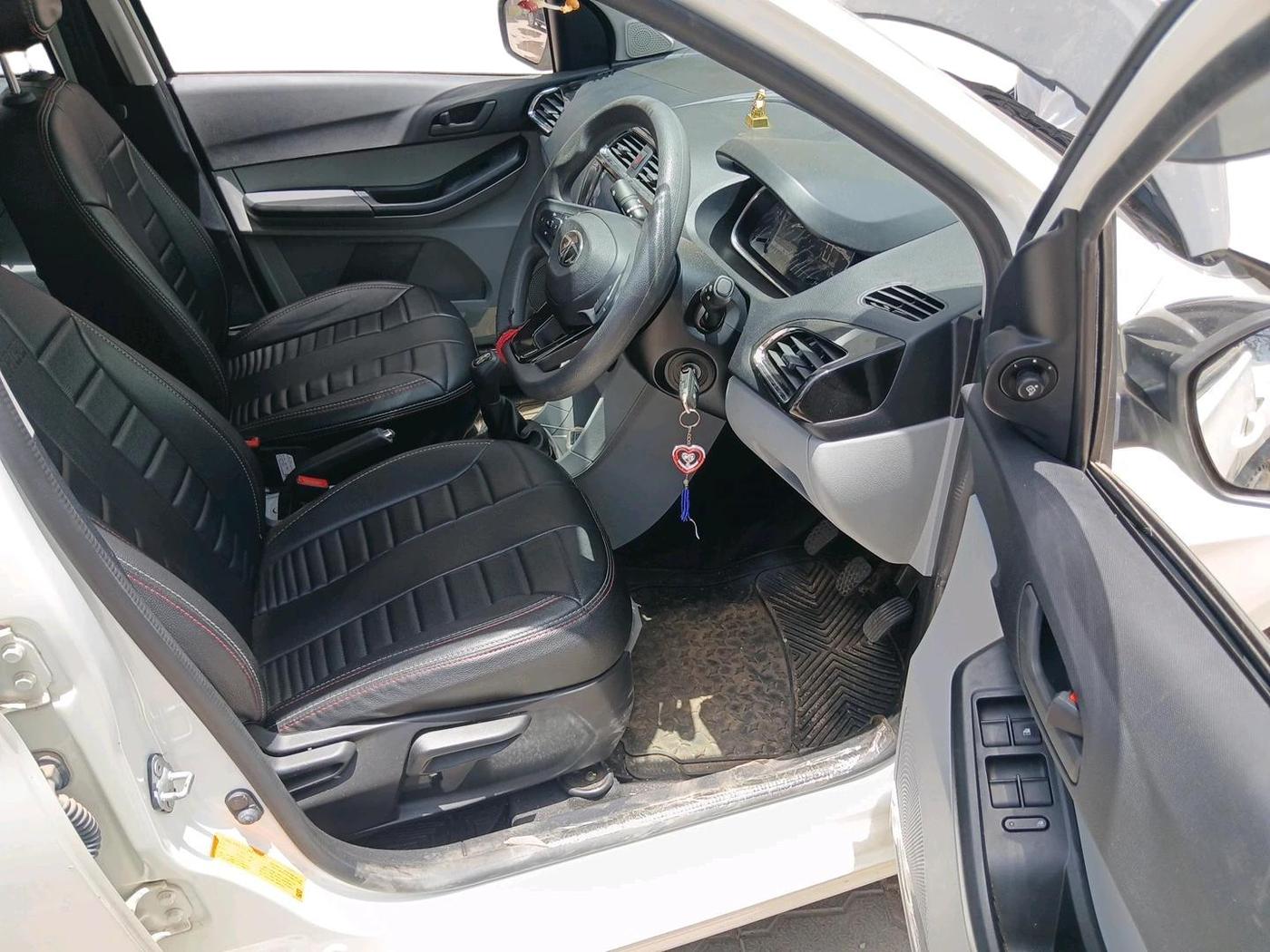 2024 Tata Tiago XT RHYTHM PETROL, Petrol, Manual, 1,825 km, interior