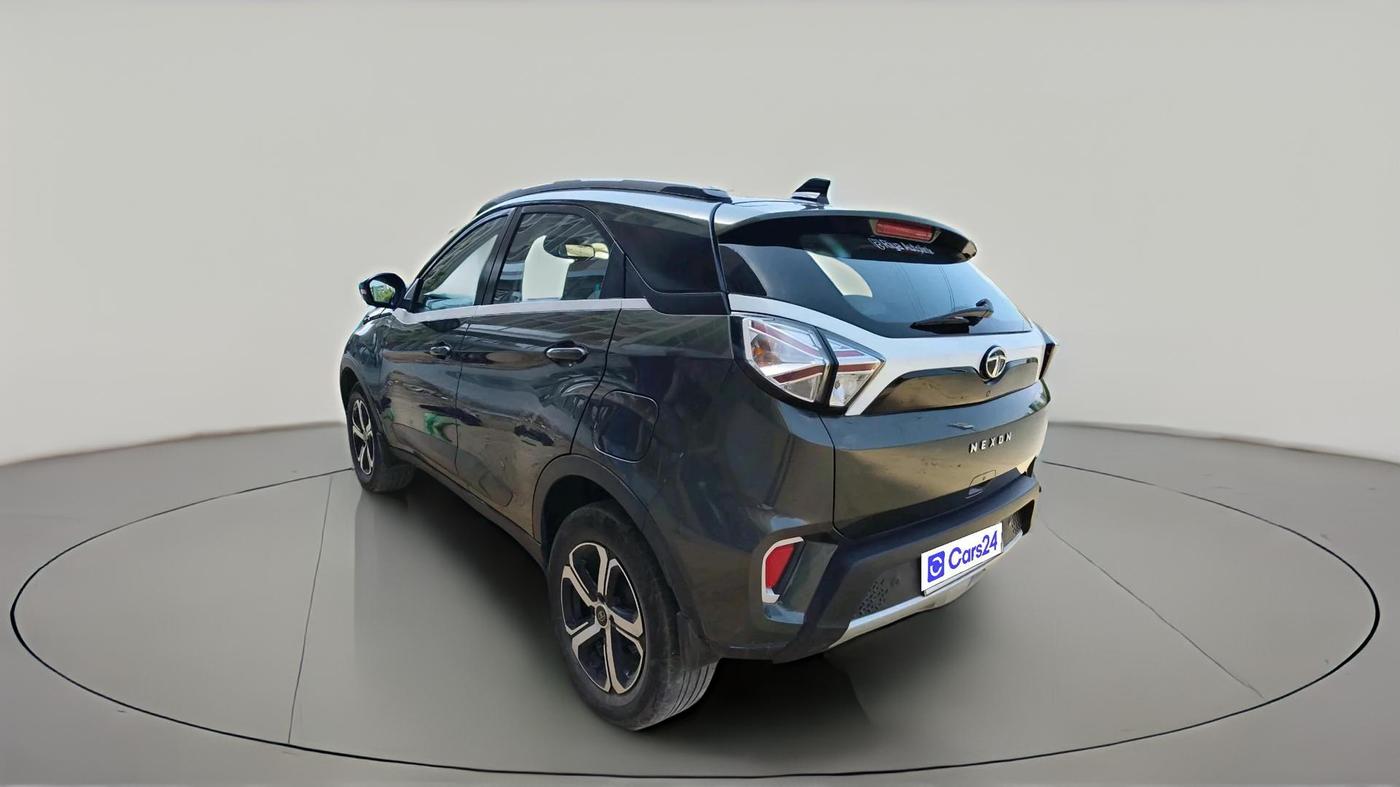 2022 Tata NEXON XZA PLUS (PREMIUM) PETROL, Petrol, Automatic, 76,461 km, exterior