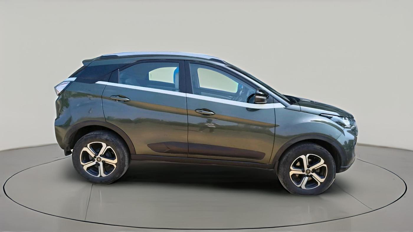 2022 Tata NEXON XZA PLUS (PREMIUM) PETROL, Petrol, Automatic, 76,461 km, exterior