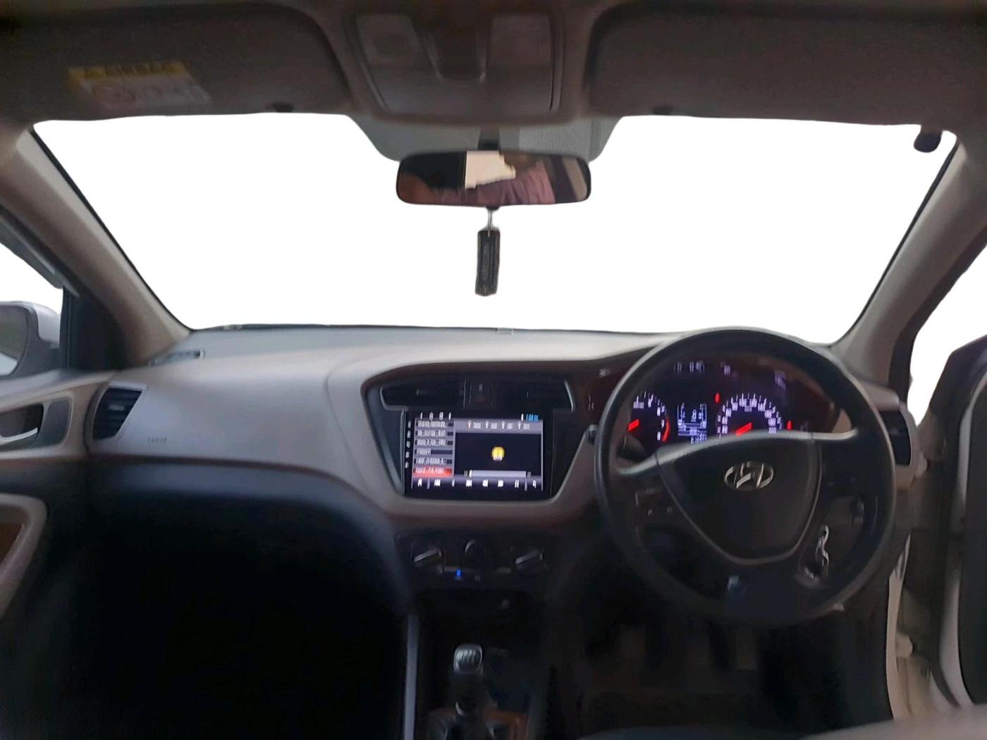 2019 Hyundai Elite i20 MAGNA PLUS 1.2, CNG, Manual, 61,223 km, interior