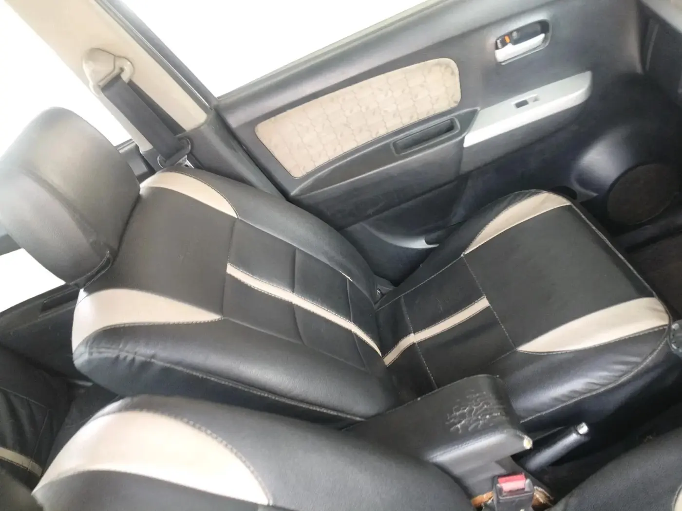 2013 Maruti Wagon R 1.0 VXI, CNG, Manual, 1,13,379 km, interior