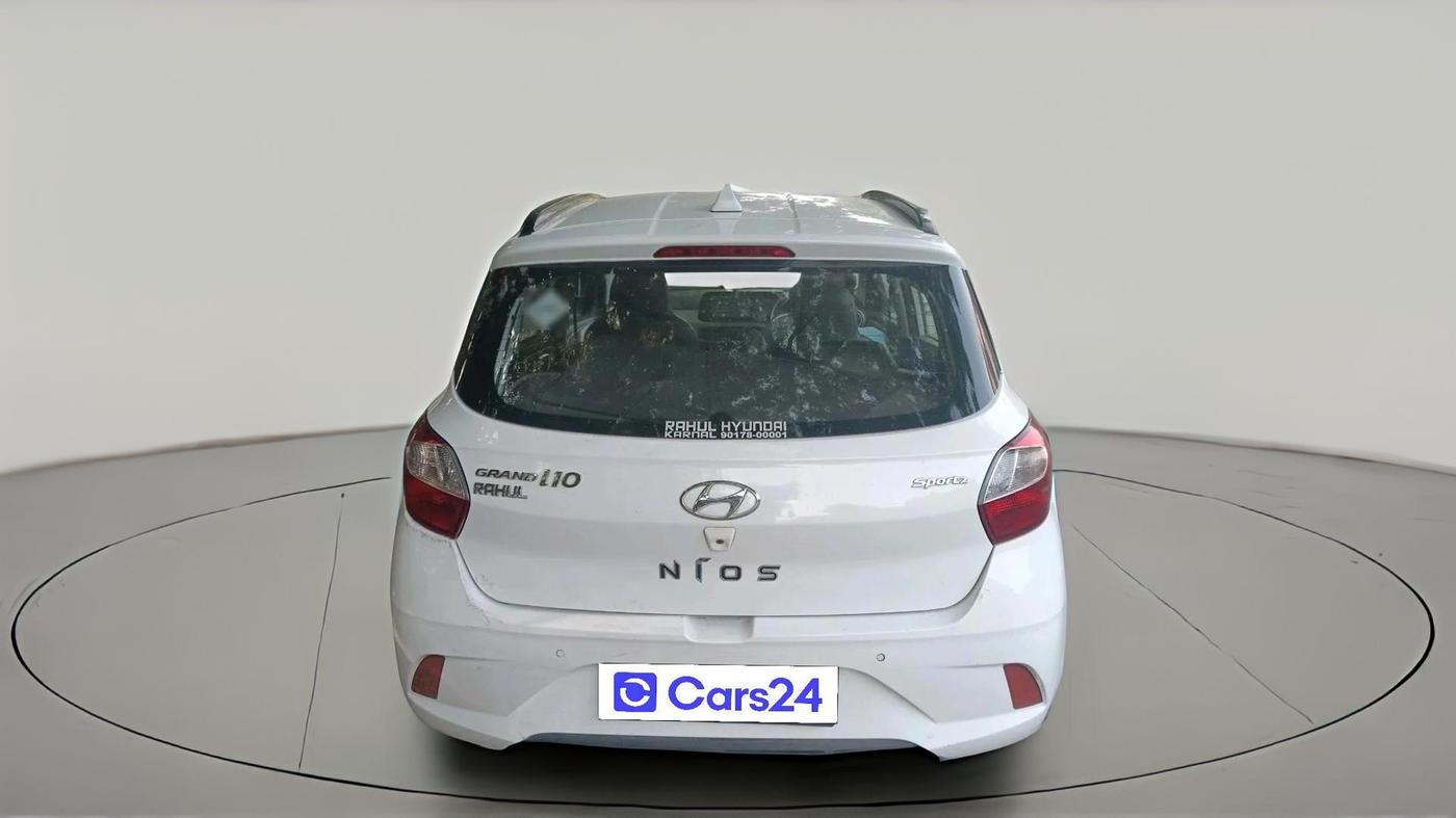 2021 Hyundai GRAND I10 NIOS SPORTZ 1.2 KAPPA VTVT CNG, CNG, Manual, 1,01,930 km, exterior