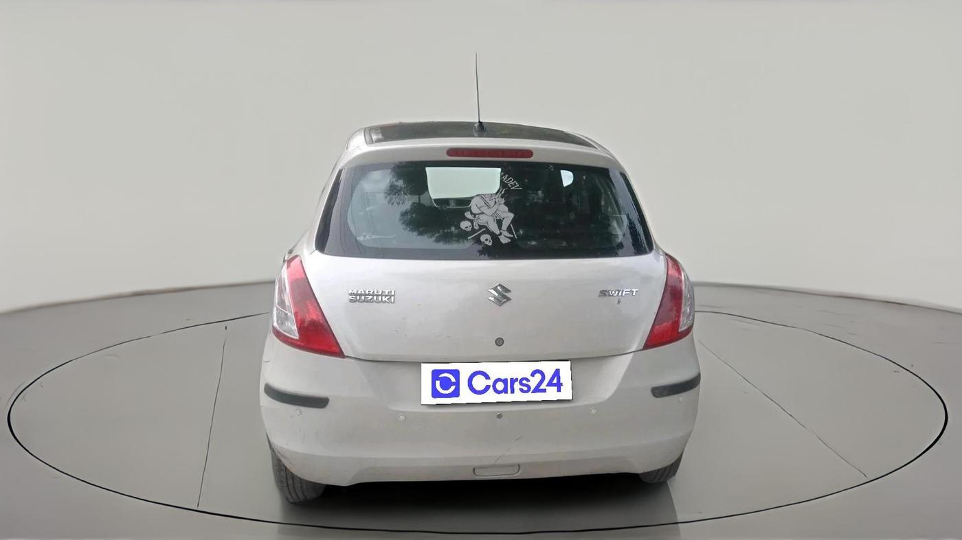 2016 Maruti Swift LXI (O), CNG, Manual, 92,523 km, exterior
