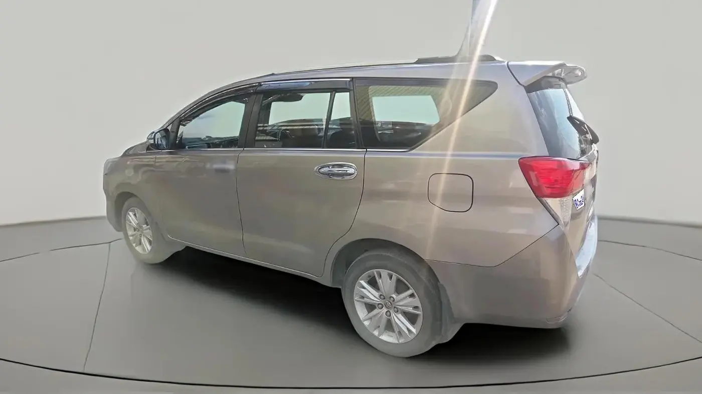 2016 Toyota Innova Crysta 2.8 ZX AT 7 STR, Diesel, Automatic, 1,95,833 km, exterior