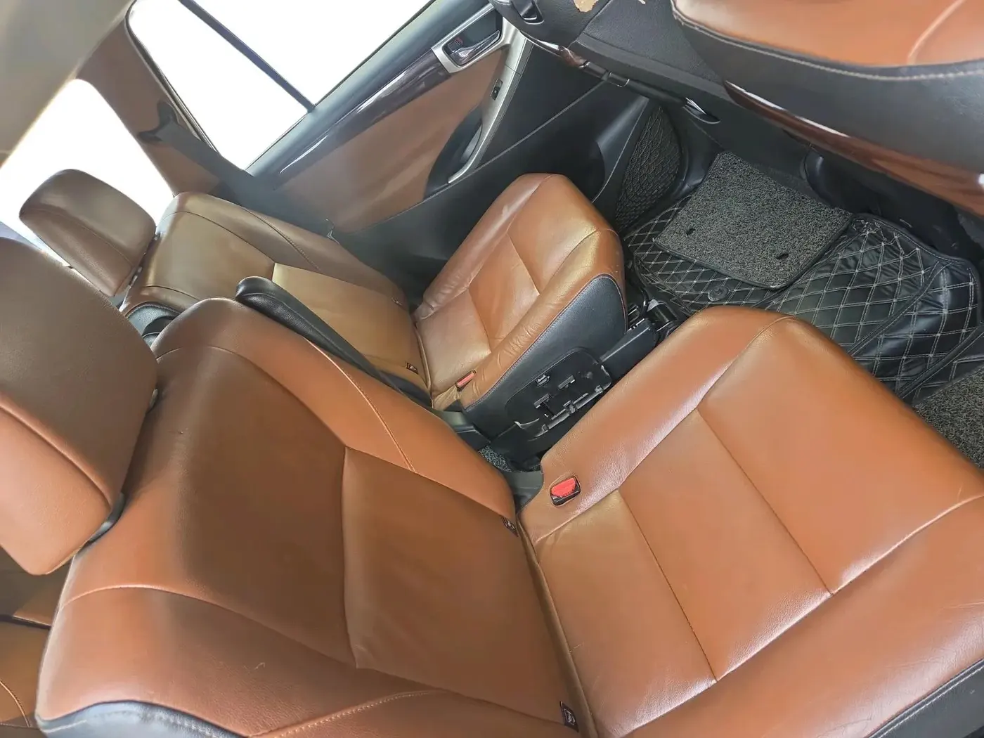 2016 Toyota Innova Crysta 2.8 ZX AT 7 STR, Diesel, Automatic, 1,95,833 km, interior