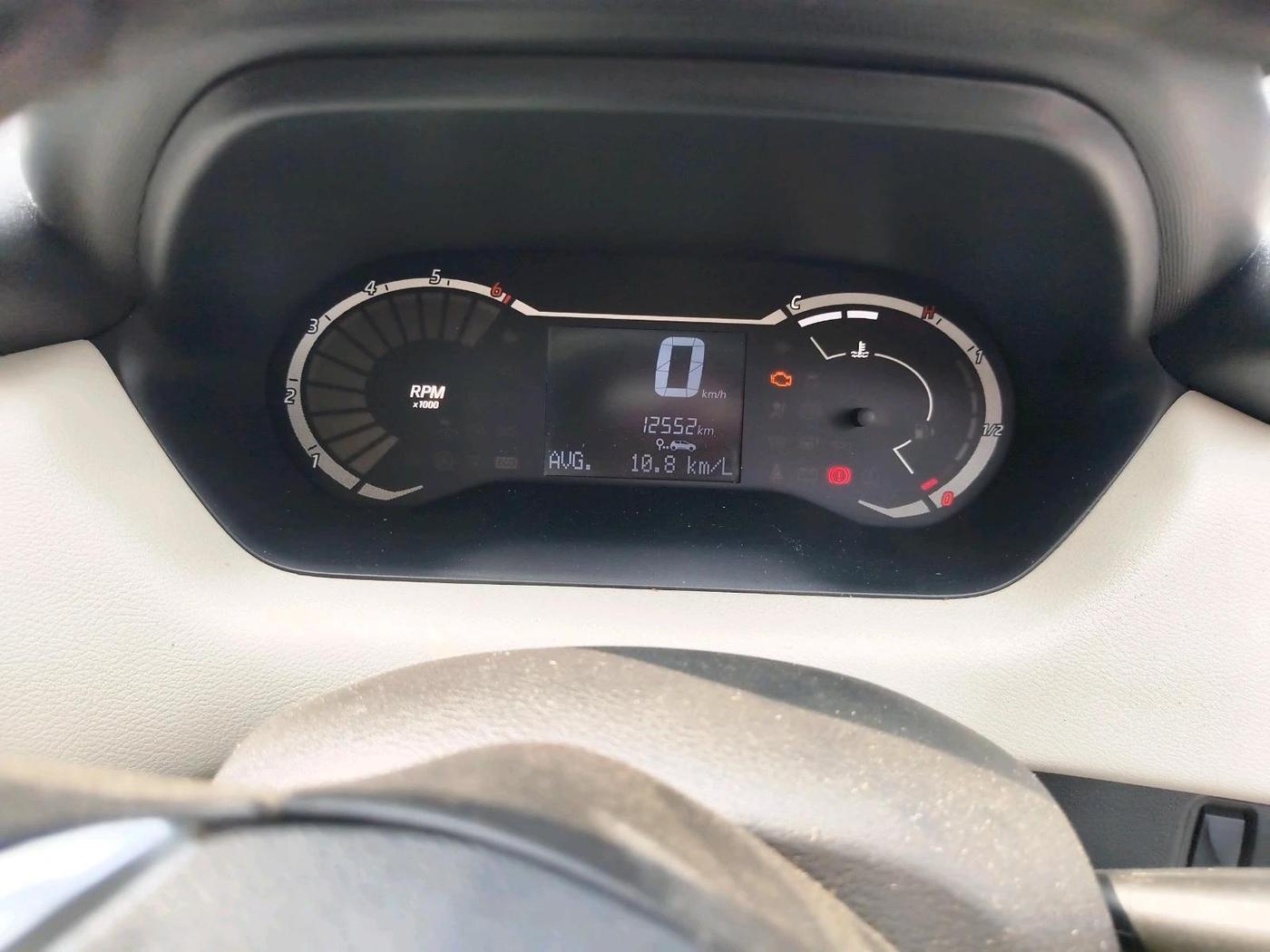 2024 Nissan MAGNITE XE, Petrol, Manual, 12,552 km, interior