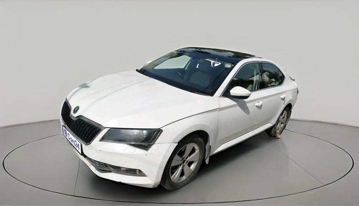2018 Skoda Superb STYLE 2.0 TDI AT, Diesel, Automatic, 1,30,896 km, exterior