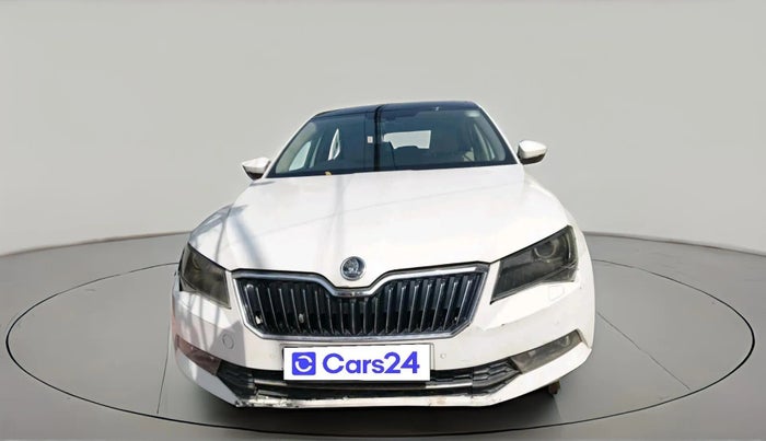 2018 Skoda Superb STYLE 2.0 TDI AT, Diesel, Automatic, 1,30,896 km, exterior
