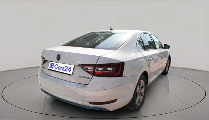 2018 Skoda Superb STYLE 2.0 TDI AT, Diesel, Automatic, 1,30,896 km, exterior