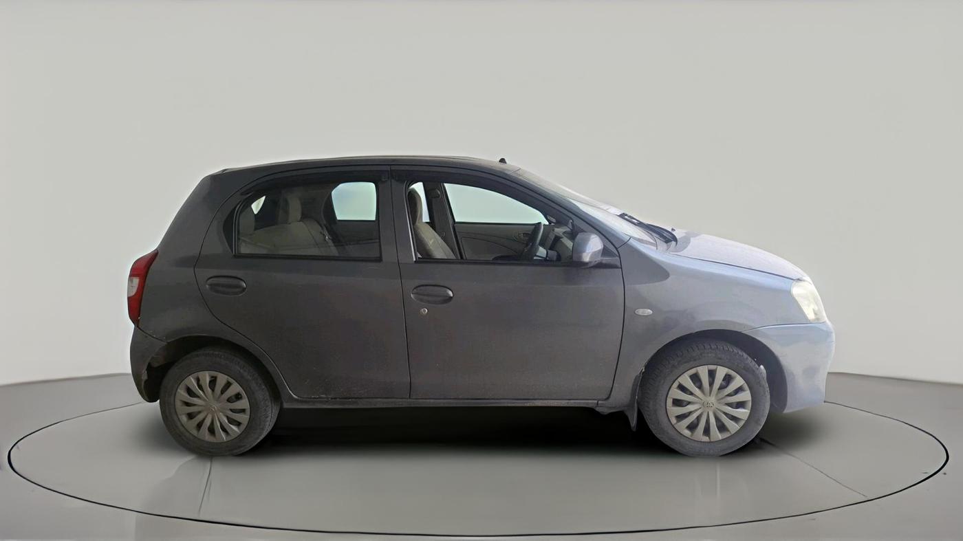 2015 Toyota Etios Liva G, Petrol, Manual, 84,808 km, exterior