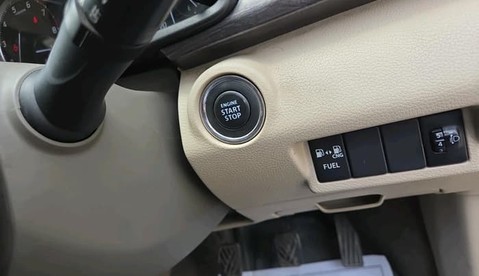 2022 Maruti Ertiga ZXI  CNG, CNG, Manual, 93,106 km, interior