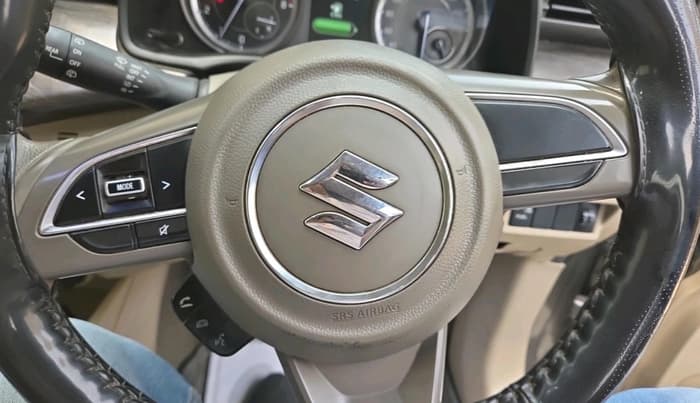 2022 Maruti Ertiga ZXI  CNG, CNG, Manual, 93,106 km, interior