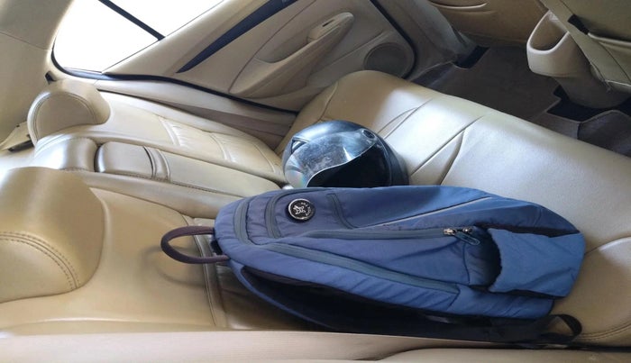 2013 Honda City 1.5L I-VTEC S MT, Petrol, Manual, 1,12,623 km, interior