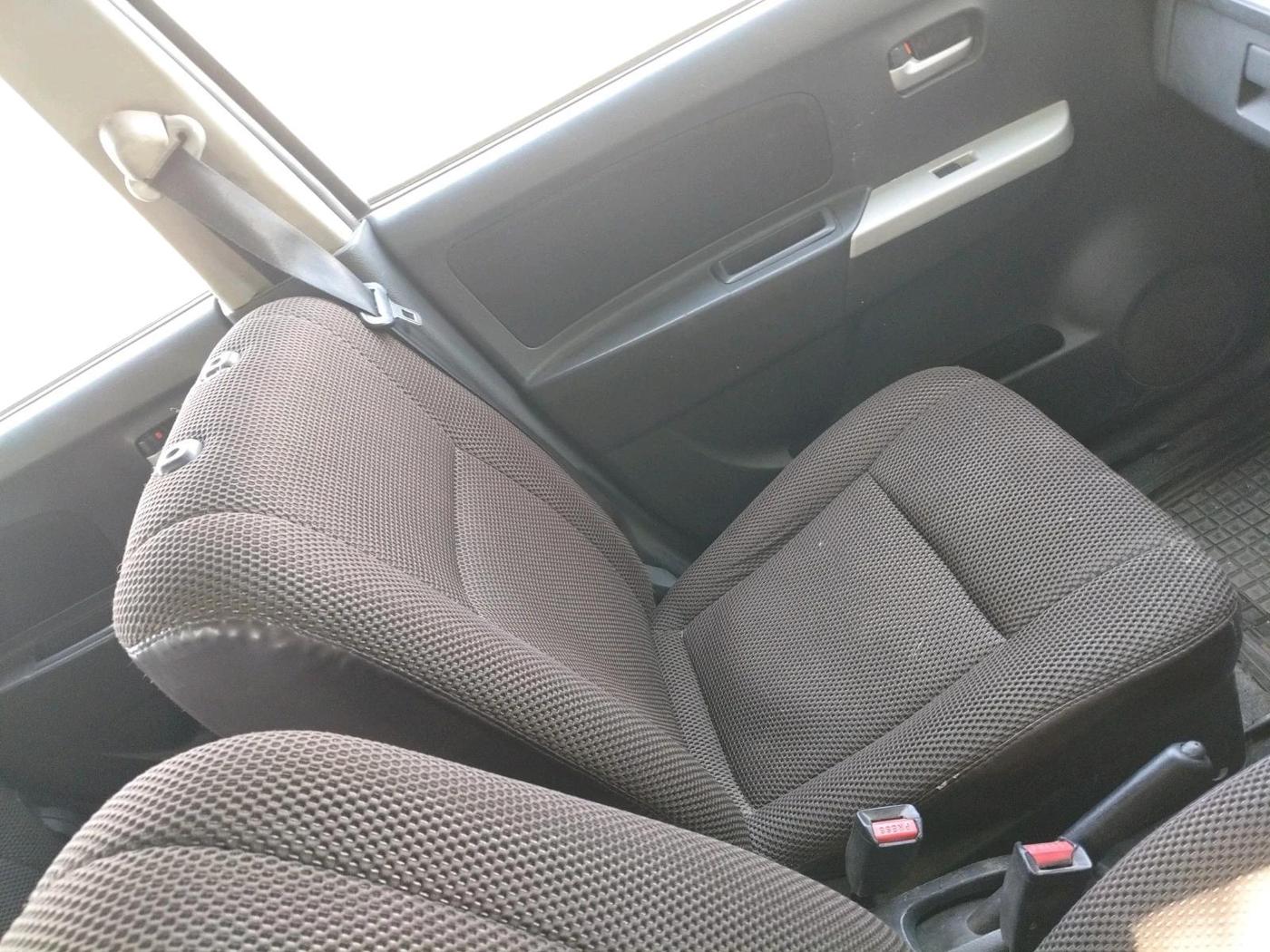 2011 Maruti Wagon R 1.0 LXI CNG, CNG, Manual, 1,18,000 km, interior