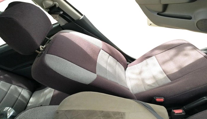 2011 Maruti Wagon R 1.0 LXI CNG, CNG, Manual, 1,79,874 km, interior