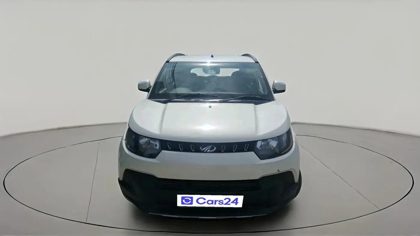 2016 Mahindra Kuv100 K6 D 6 STR, Diesel, Manual, 99,700 km, exterior