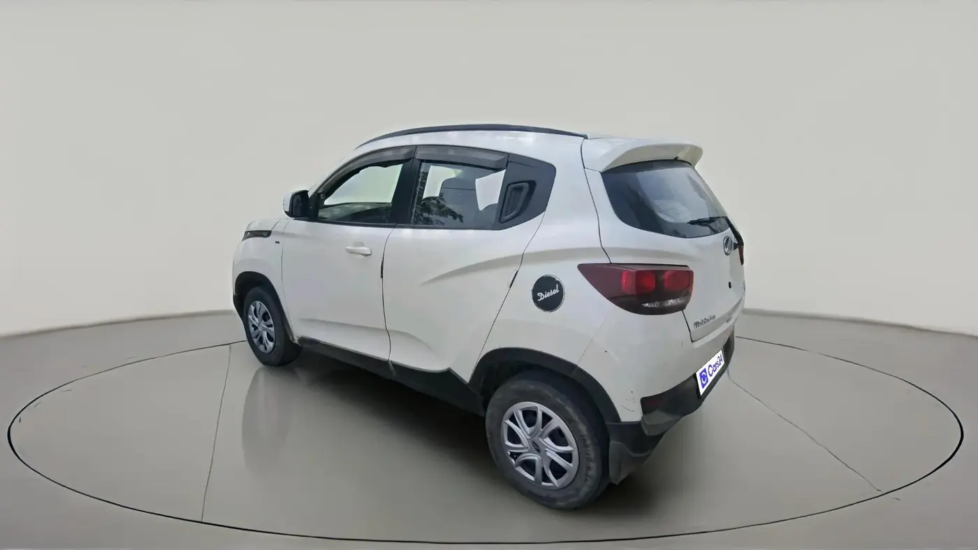 2016 Mahindra Kuv100 K6 D 6 STR, Diesel, Manual, 99,700 km, exterior