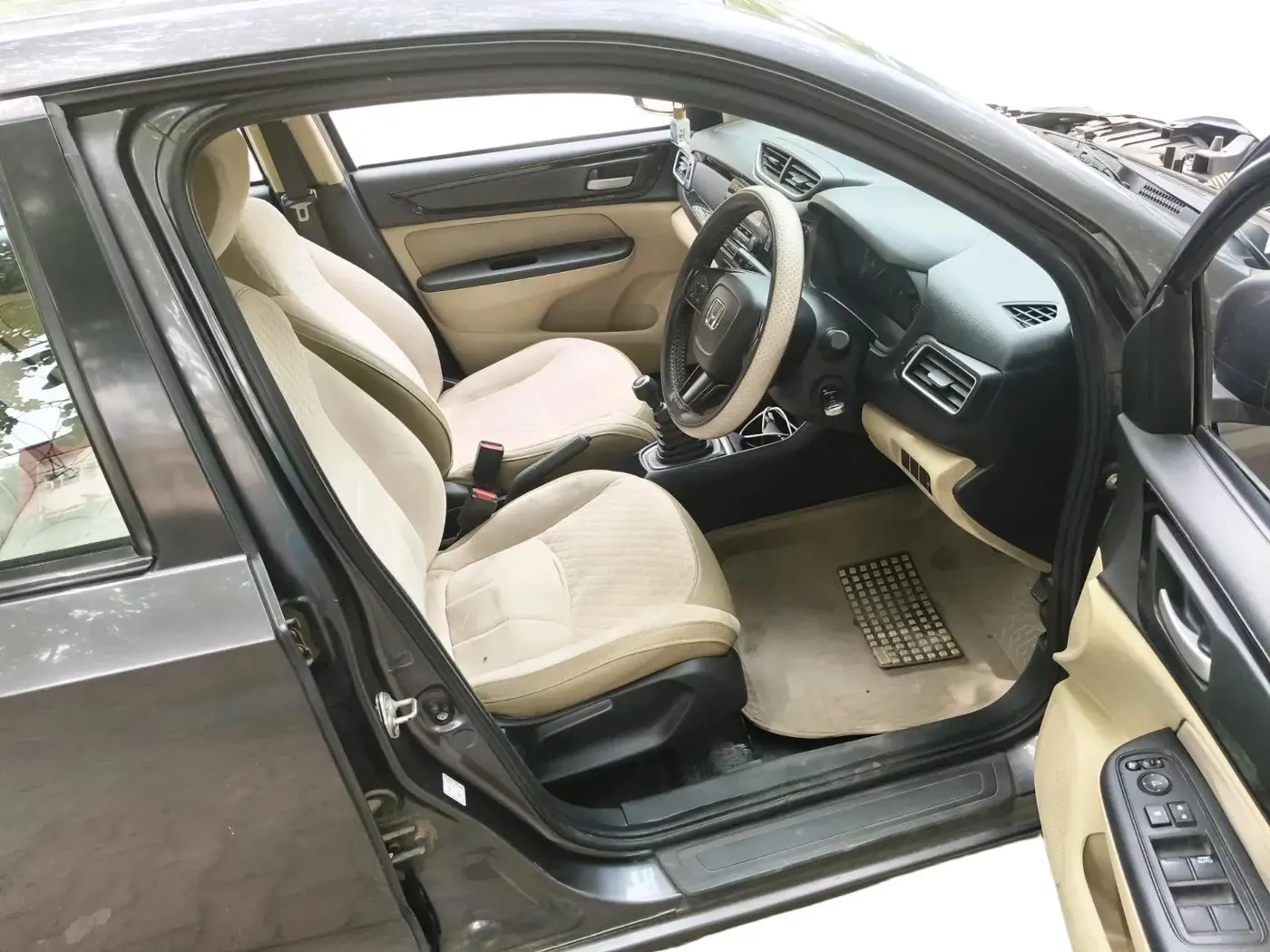 2019 Honda Amaze 1.2L I-VTEC S, Petrol, Manual, 44,926 km, interior