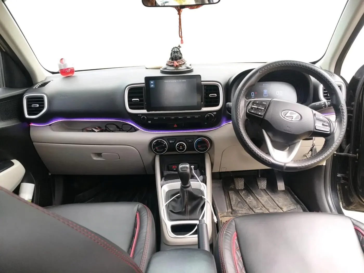 2024 Hyundai VENUE S Plus 1.2 Petrol MT, Petrol, Manual, 25,900 km, interior
