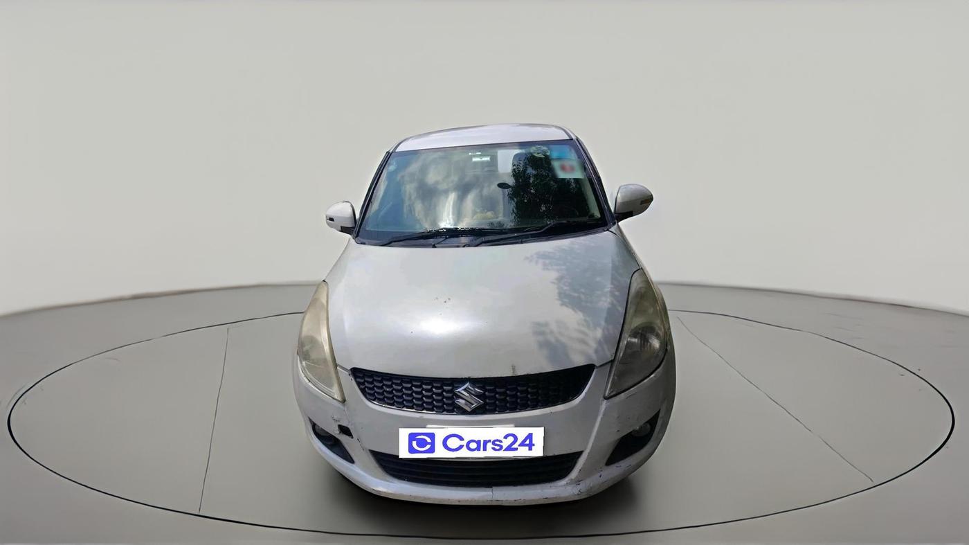 2011 Maruti Swift ZXI, CNG, Manual, 1,66,422 km, exterior