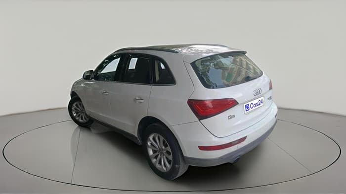 2015 Audi Q5 30 TDI PREMIUM, Diesel, Automatic, 1,37,408 km, exterior