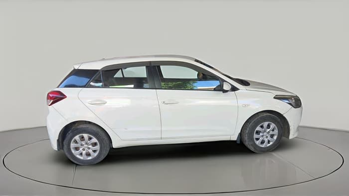 2016 Hyundai Elite i20 MAGNA 1.4 CRDI, Diesel, Manual, 1,14,000 km, exterior