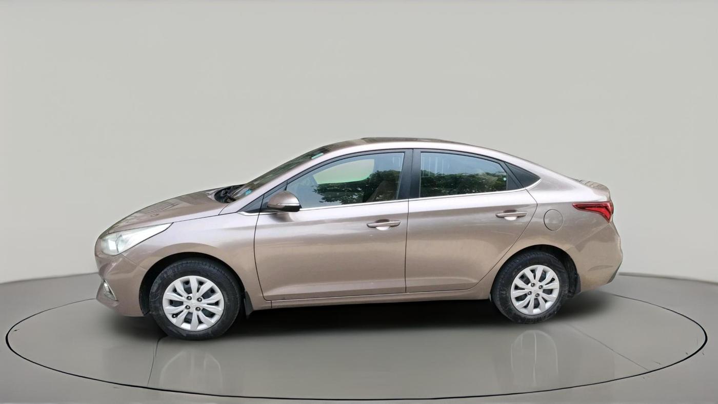 2018 Hyundai Verna 1.4 EX PETROL, Petrol, Manual, 1,47,734 km, exterior