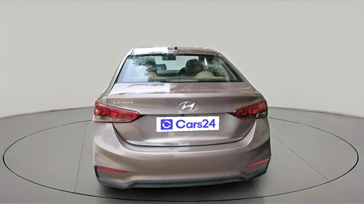 2018 Hyundai Verna 1.4 EX PETROL, Petrol, Manual, 1,47,734 km, exterior